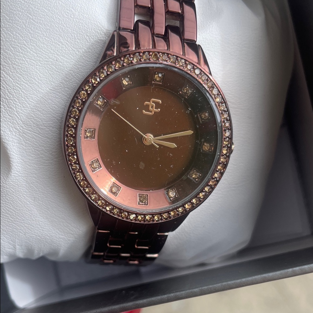Elegant Rose Gold Women's Watch